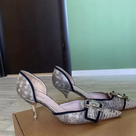 Prada shoes - Picture 4 of 5
